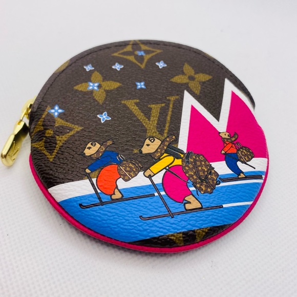 EUC Louis Vuitton 2018 Christmas Animation Porte Monnaie Round Coin Purse